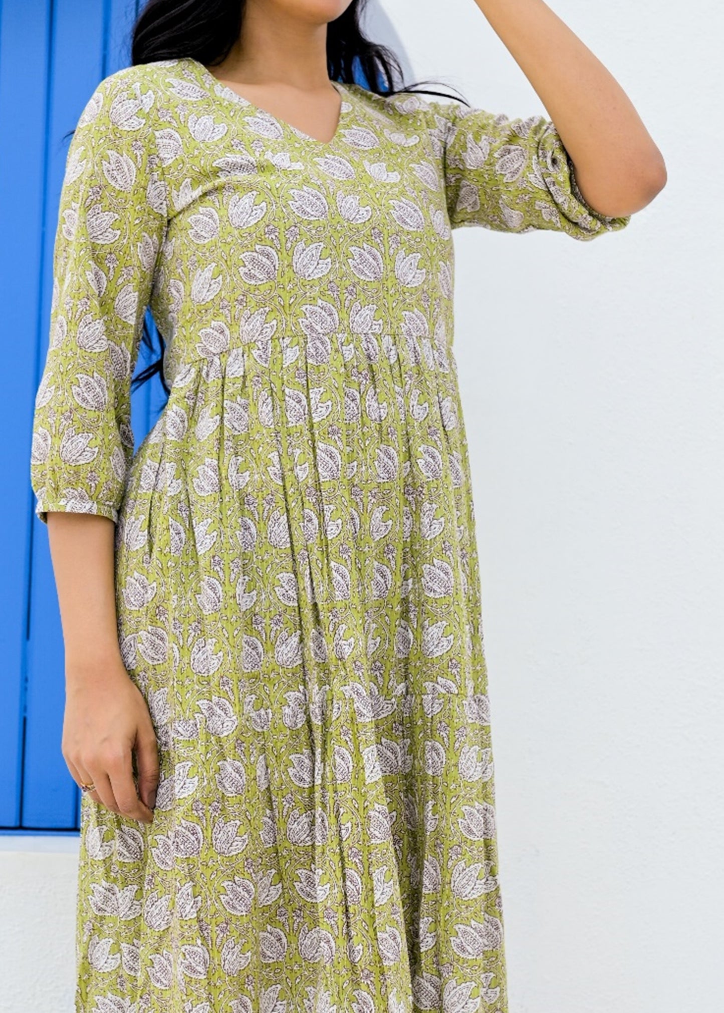 Darpan Katha Cotton Women Gown - Tusok
