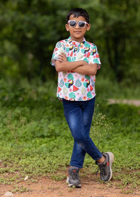 Toucan Kids Unisex Tshirt