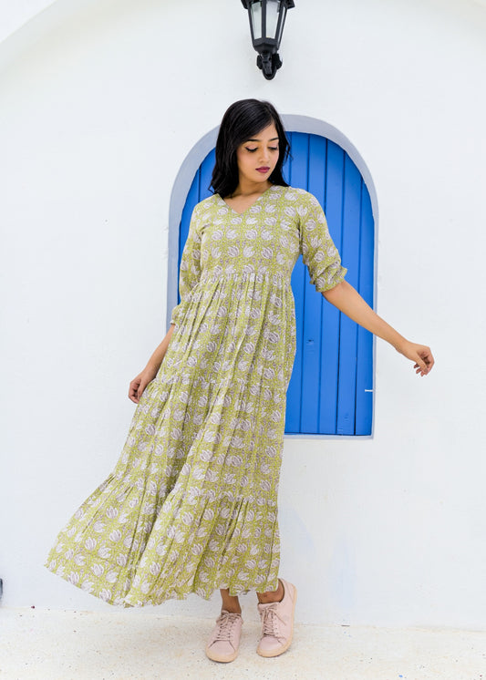 Darpan Katha Cotton Women Gown - Tusok