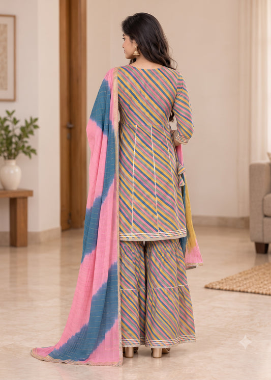 Rangbirangi Women Ethnic Kurti-Sharara set