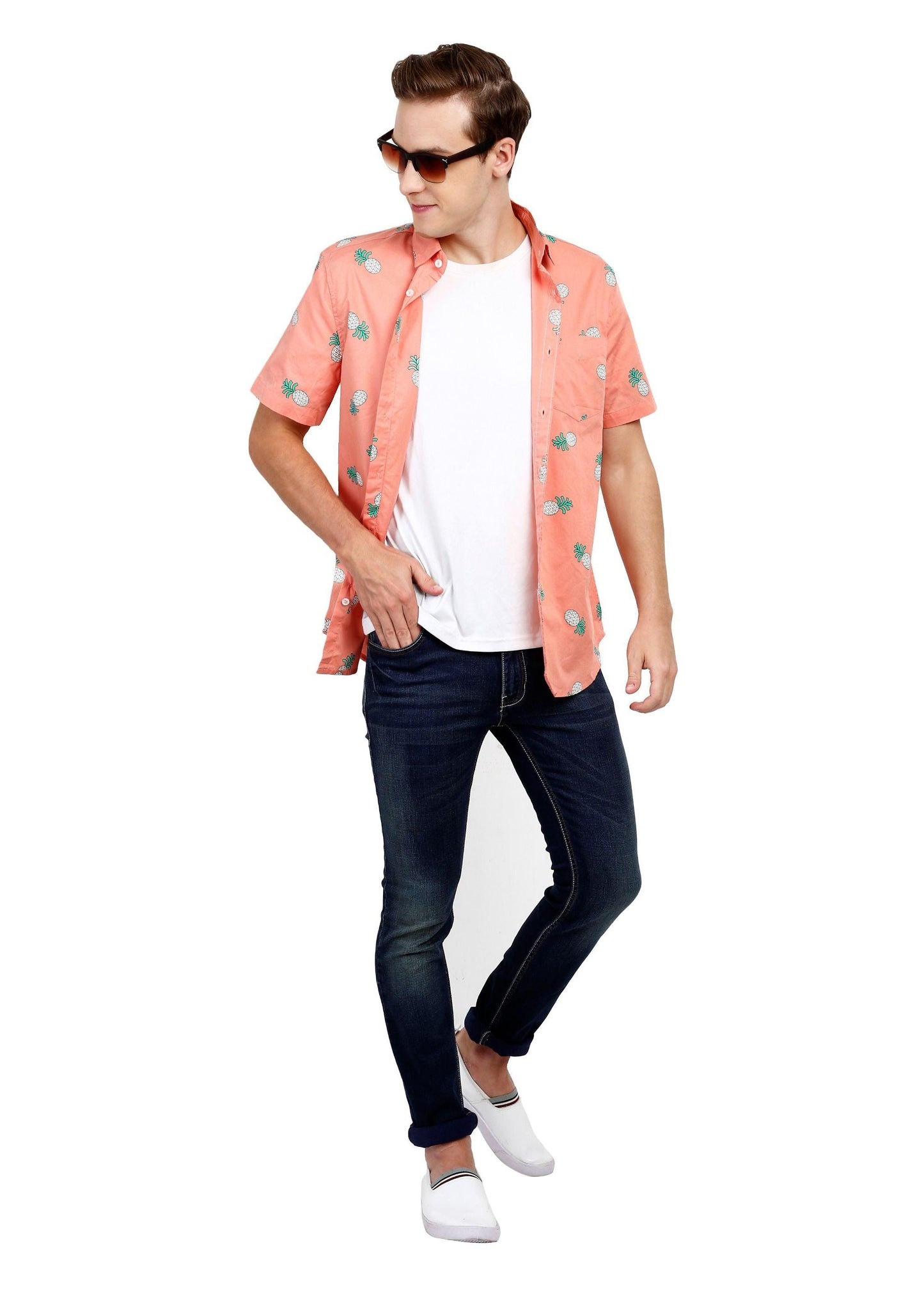 Tusok-pink-pineappleFeatured Shirt, Vacation-Printed Shirtimage-Peach Pineapple (5)